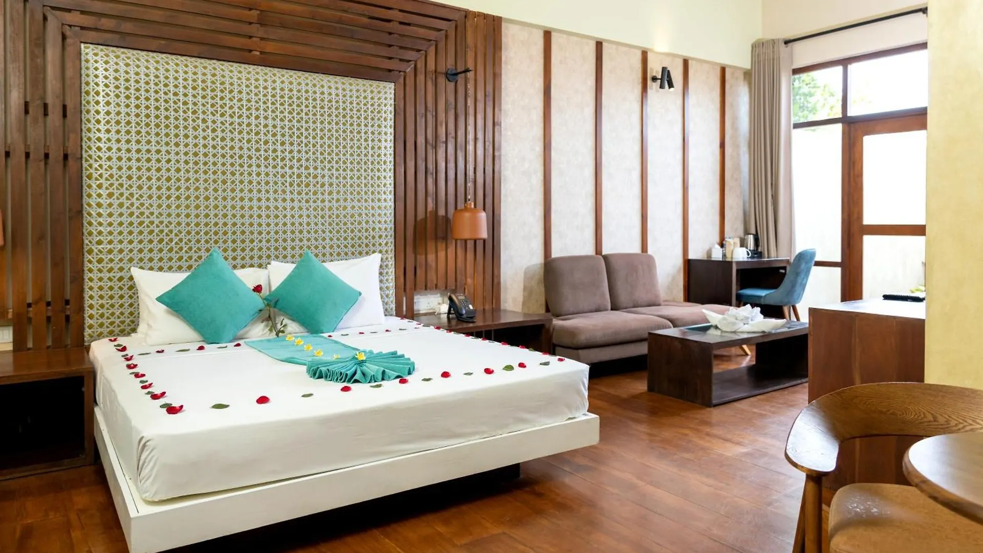 Seahorse Hotel & Spa Negombo