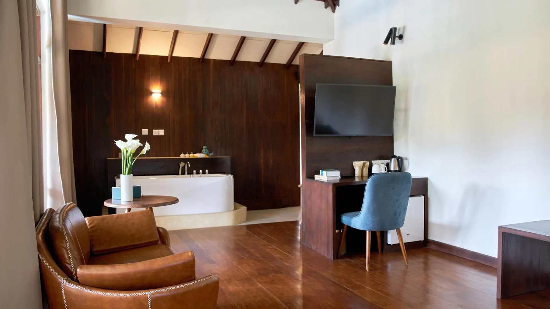 Seahorse Hotel & Spa Negombo