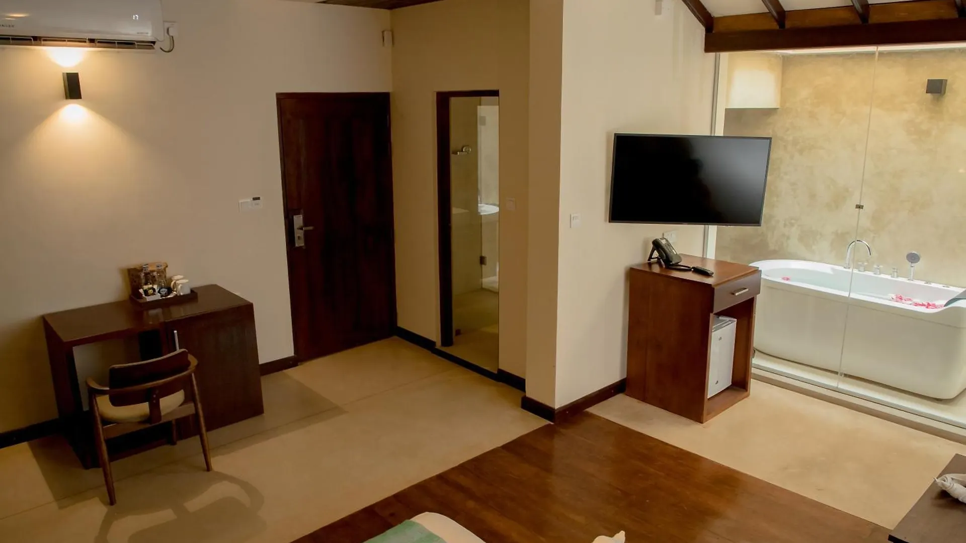 ****  Seahorse Hotel & Spa Negombo Sri Lanka