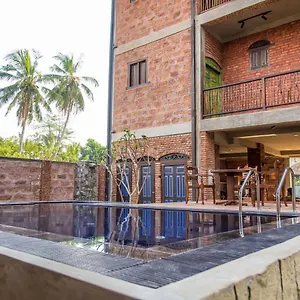 Boutique ***** Negombo